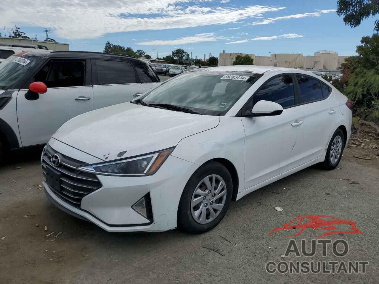 HYUNDAI ELANTRA 2019 - 5NPD74LFXKH488481