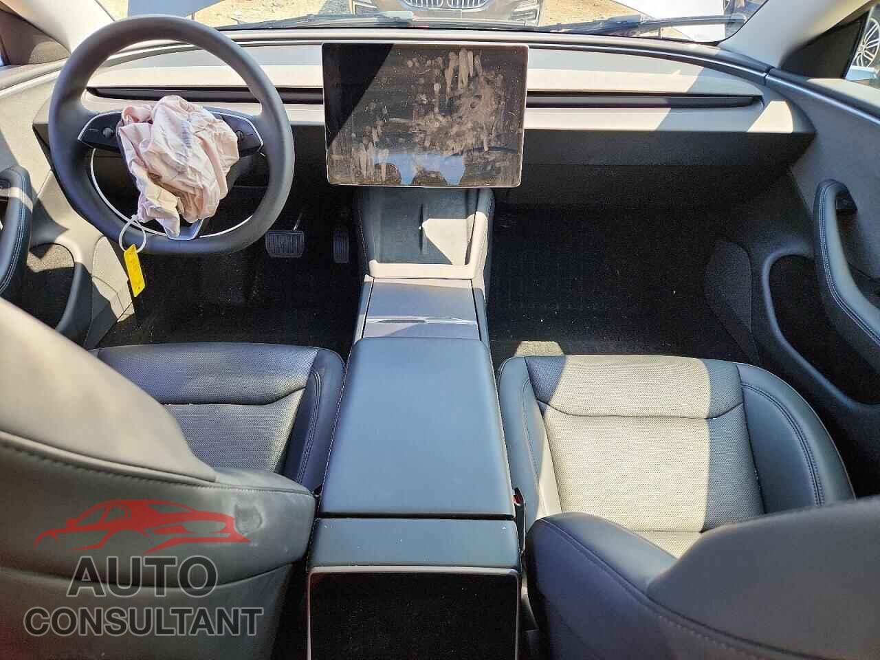 TESLA MODEL 3 2024 - 5YJ3E1EA9RF769469