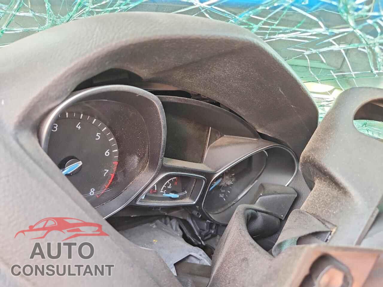 FORD FOCUS 2015 - 1FADP3F27FL358538