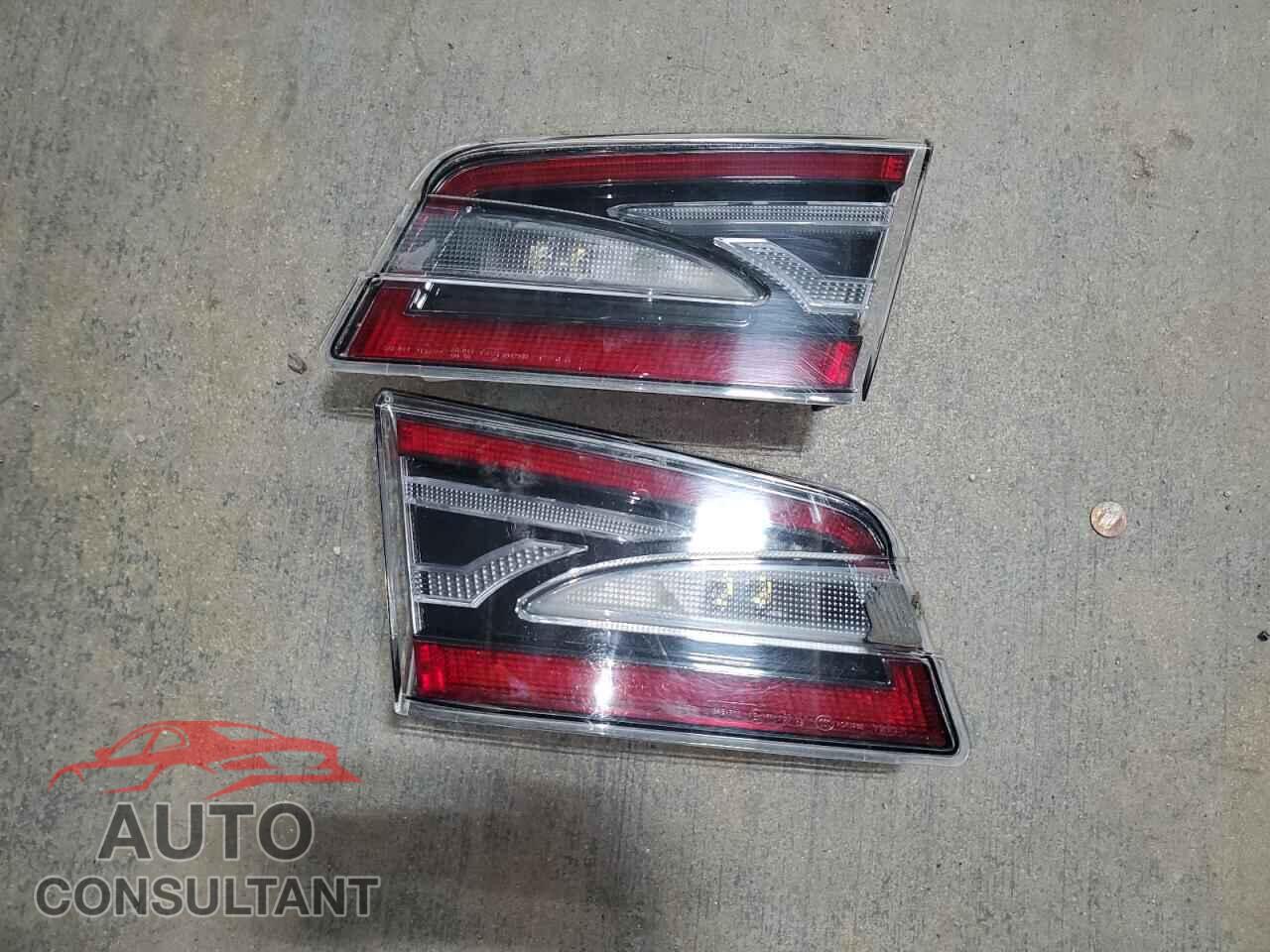 TESLA MODEL S 2016 - 5YJSA1E24GF129201