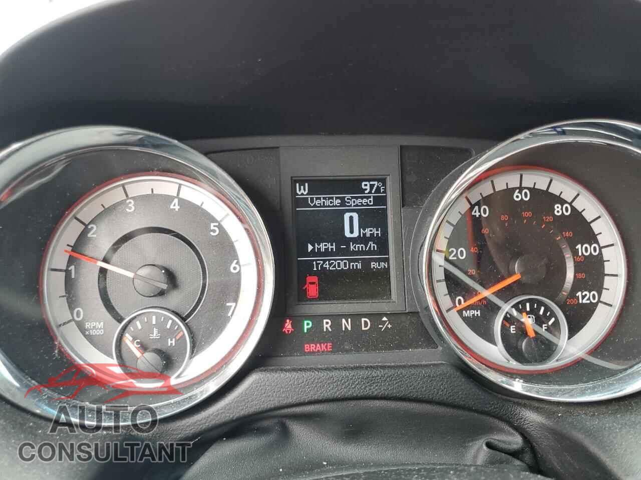 DODGE CARAVAN 2011 - 2D4RN5DGXBR711665