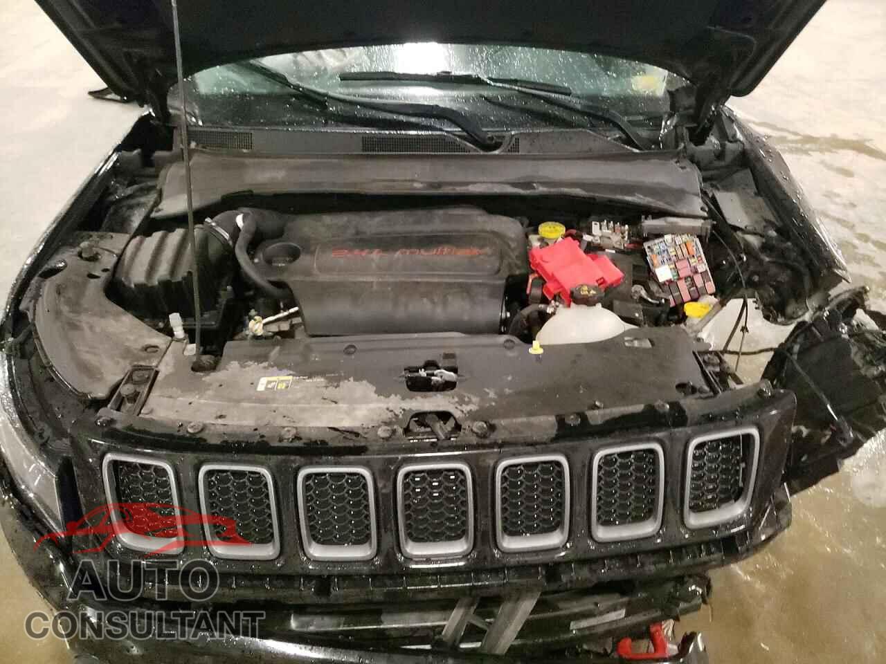 JEEP COMPASS 2019 - 3C4NJDDB8KT674635
