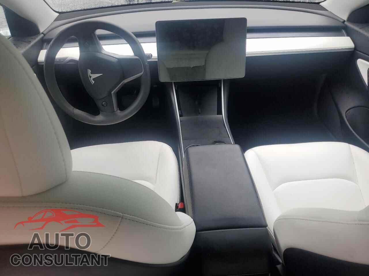 TESLA MODEL 3 2020 - 5YJ3E1EB5LF638927