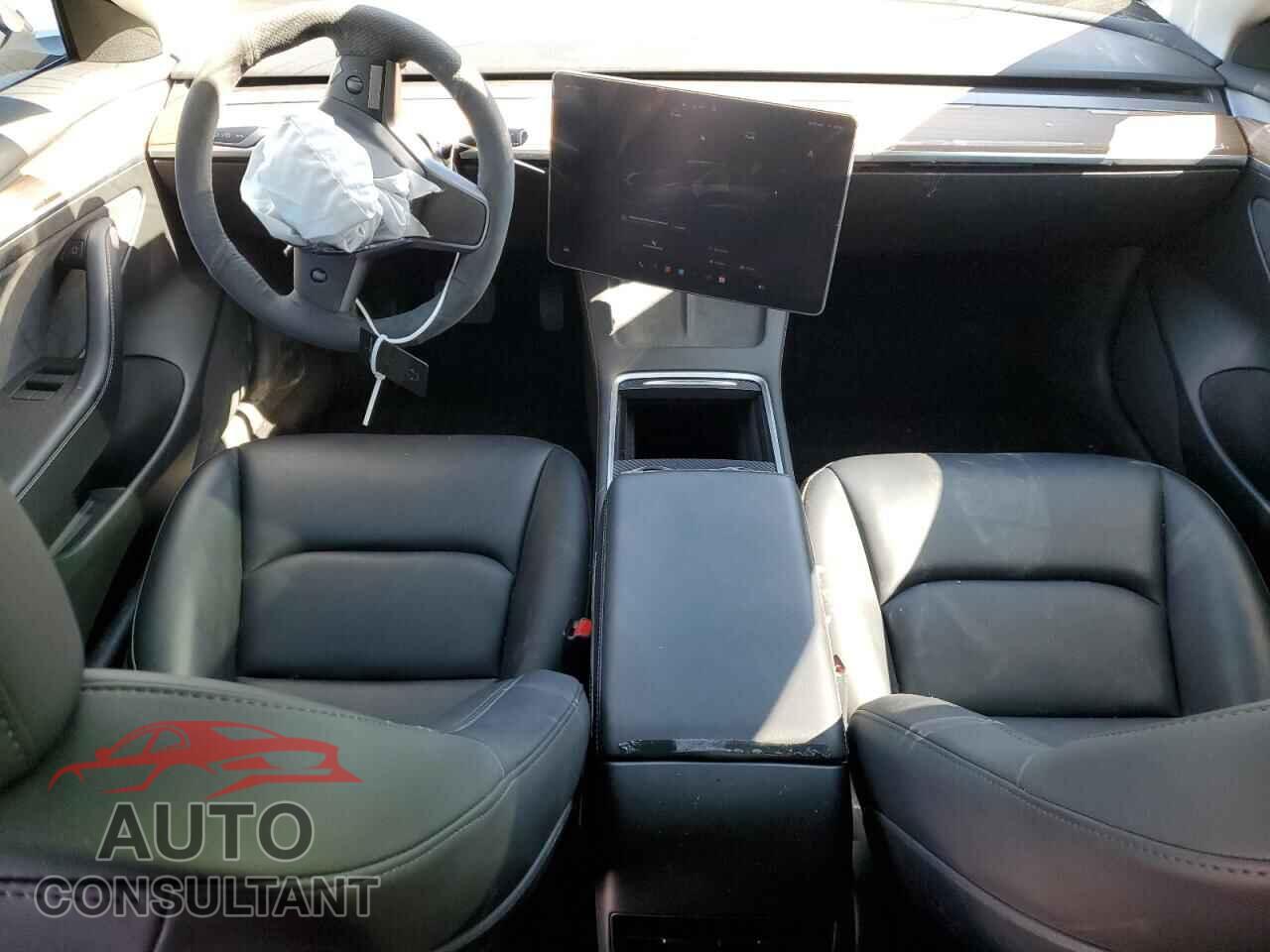 TESLA MODEL 3 2023 - 5YJ3E1EA5PF706477