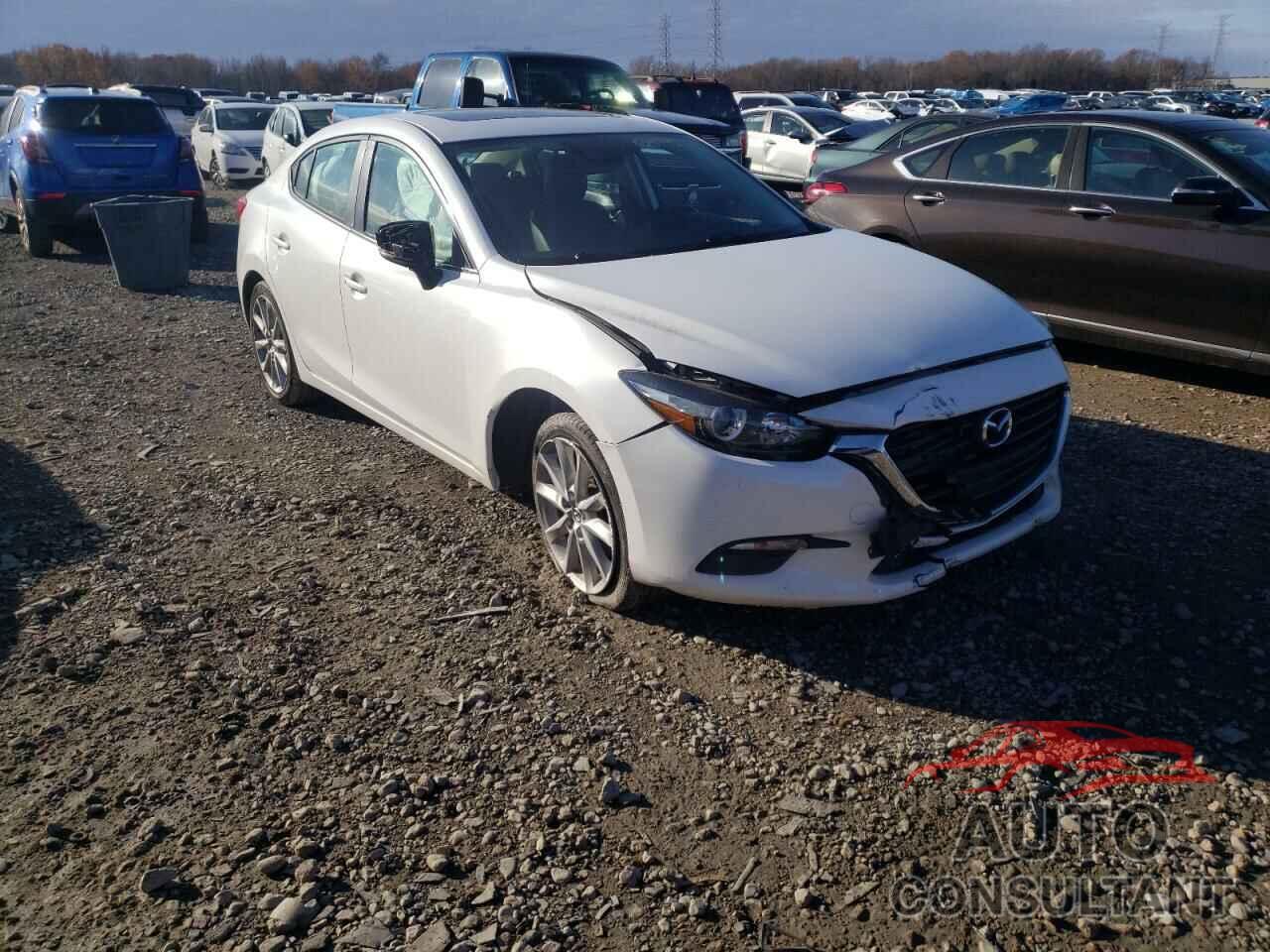 MAZDA 3 2017 - 3MZBN1V78HM128739