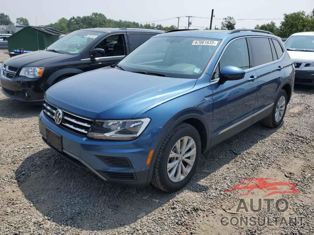 VOLKSWAGEN TIGUAN 2018 - 3VV2B7AX0JM120193