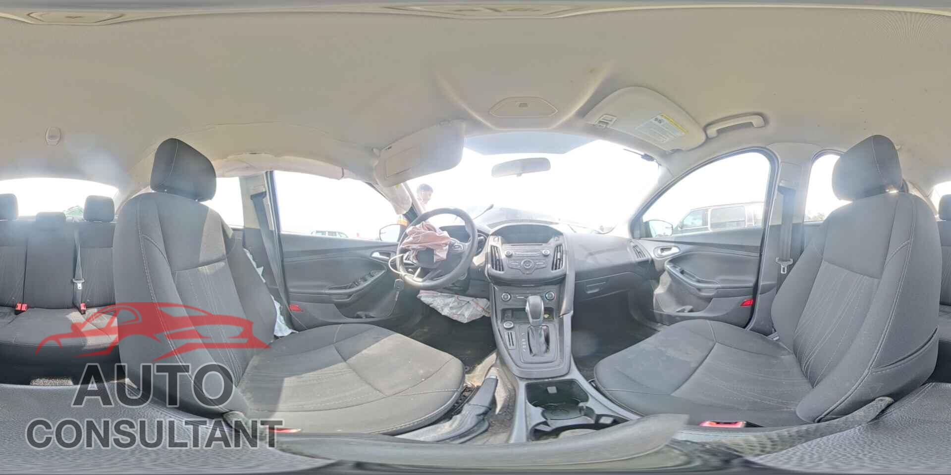 FORD FOCUS 2017 - 1FADP3F20HL339414