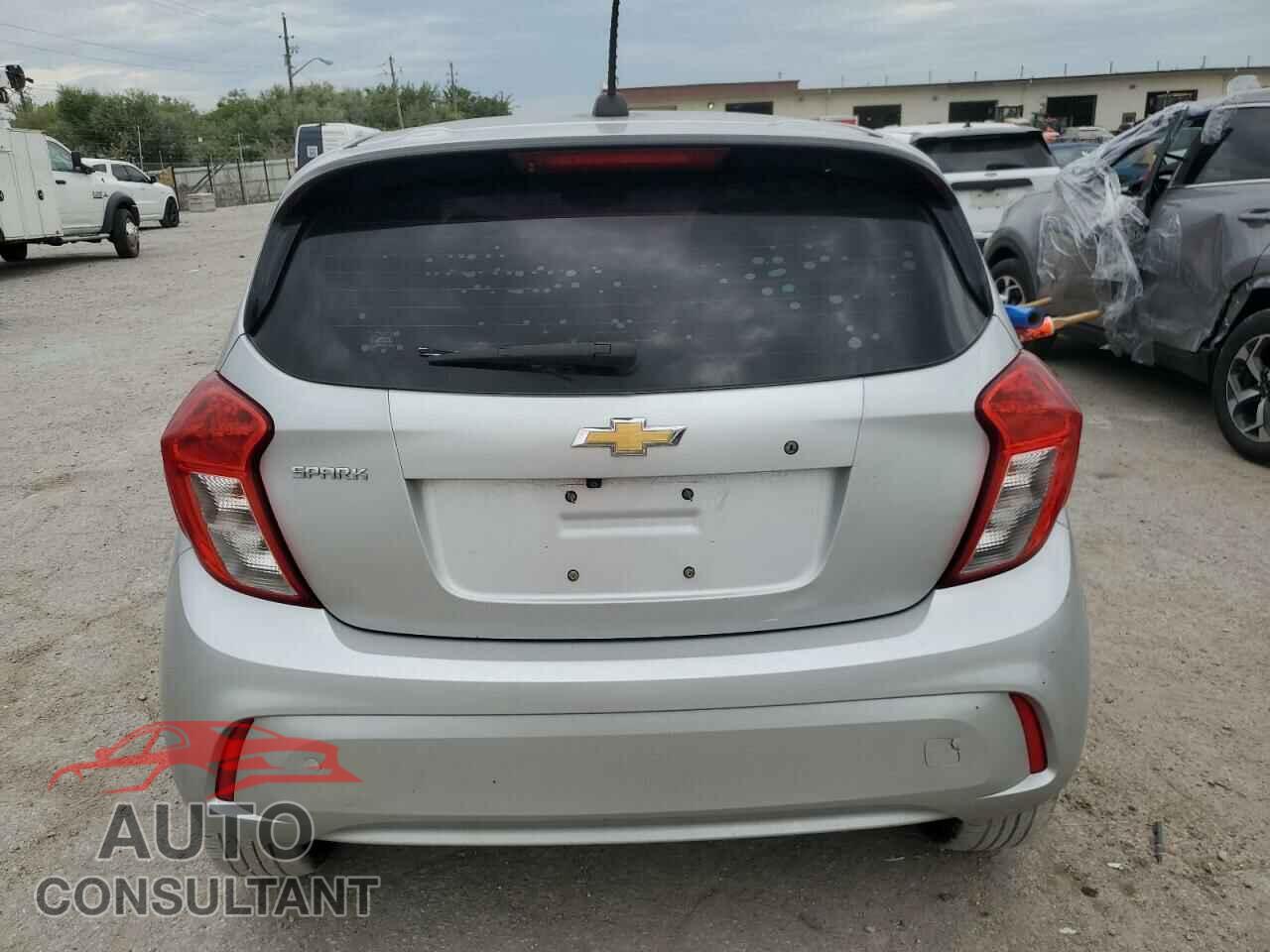 CHEVROLET SPARK 2017 - KL8CB6SA4HC756014