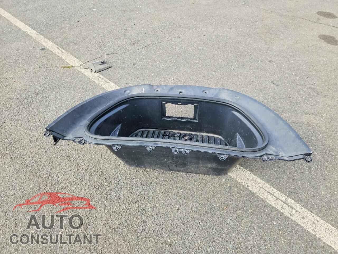 TESLA MODEL 3 2025 - 5YJ3E1EA0SF988083