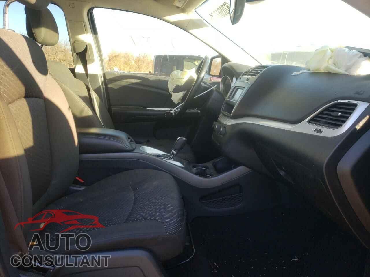 DODGE JOURNEY 2019 - 3C4PDCBB4KT707711