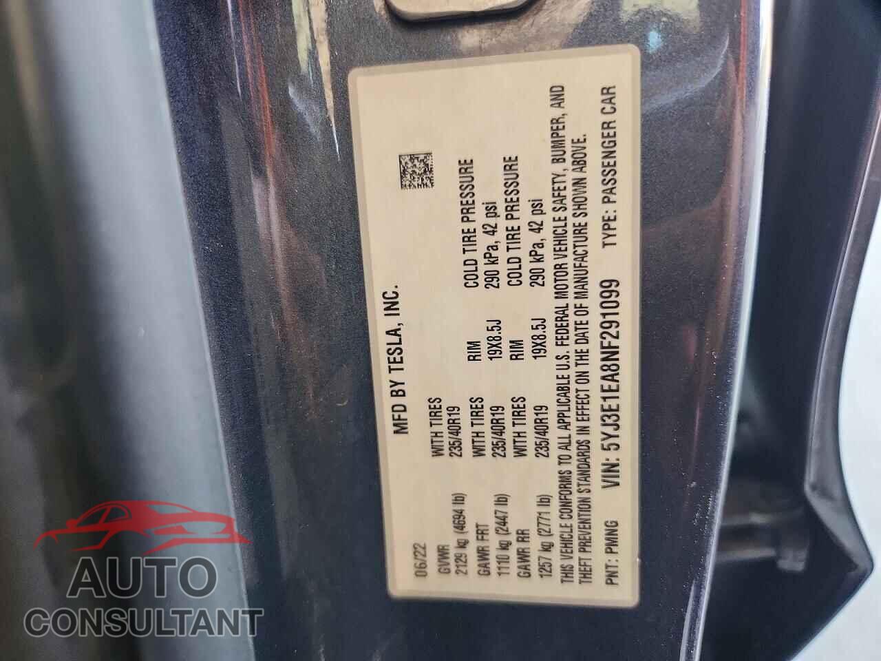 TESLA MODEL 3 2022 - 5YJ3E1EA8NF291099