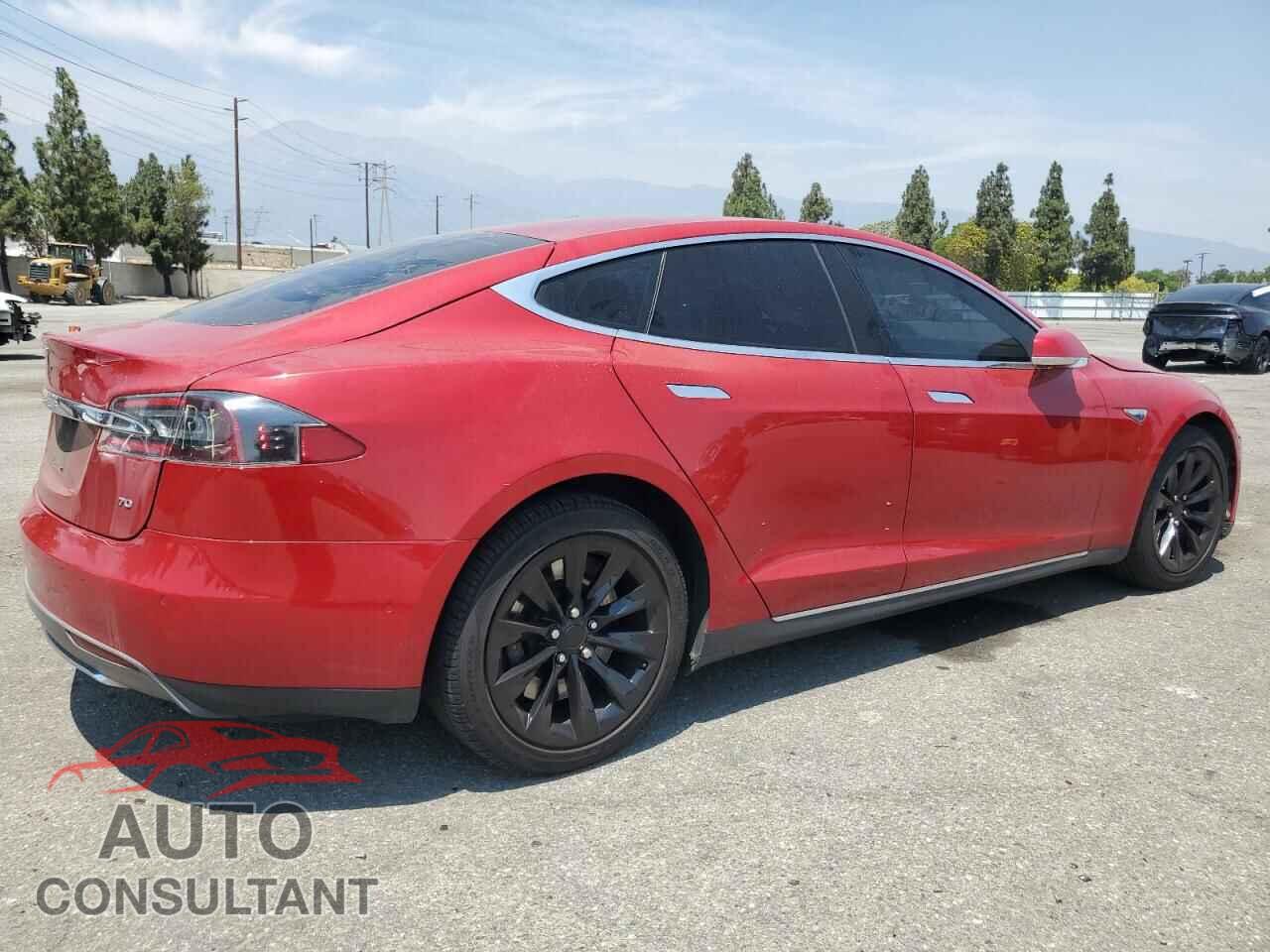 TESLA MODEL S 2016 - 5YJSA1E14GF131456