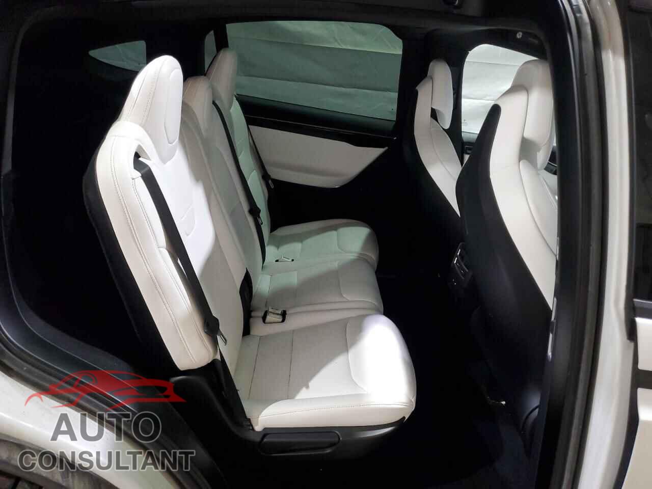 TESLA MODEL X 2017 - 5YJXCDE22HF043226