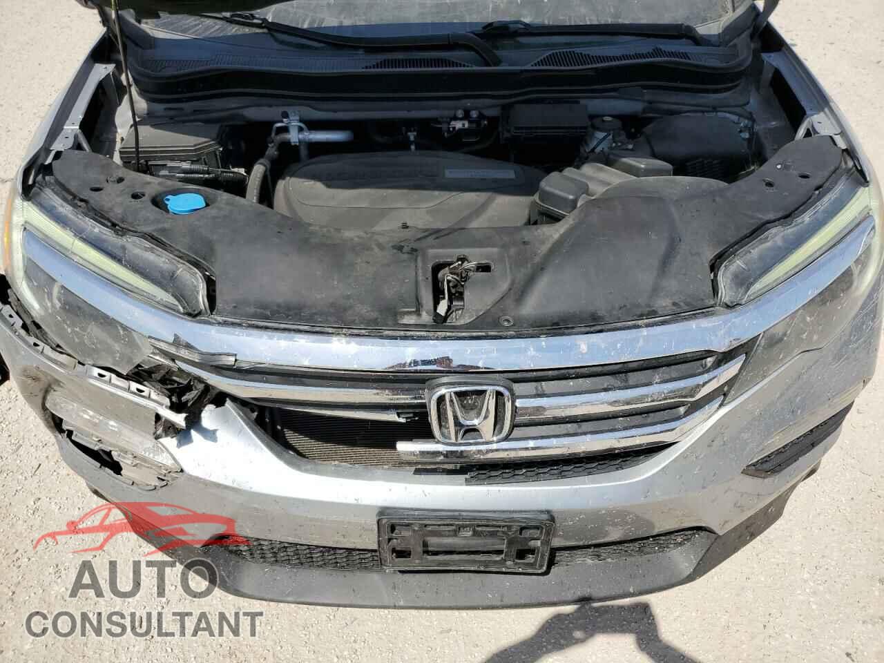 HONDA PILOT 2017 - 5FNYF5H31HB039948