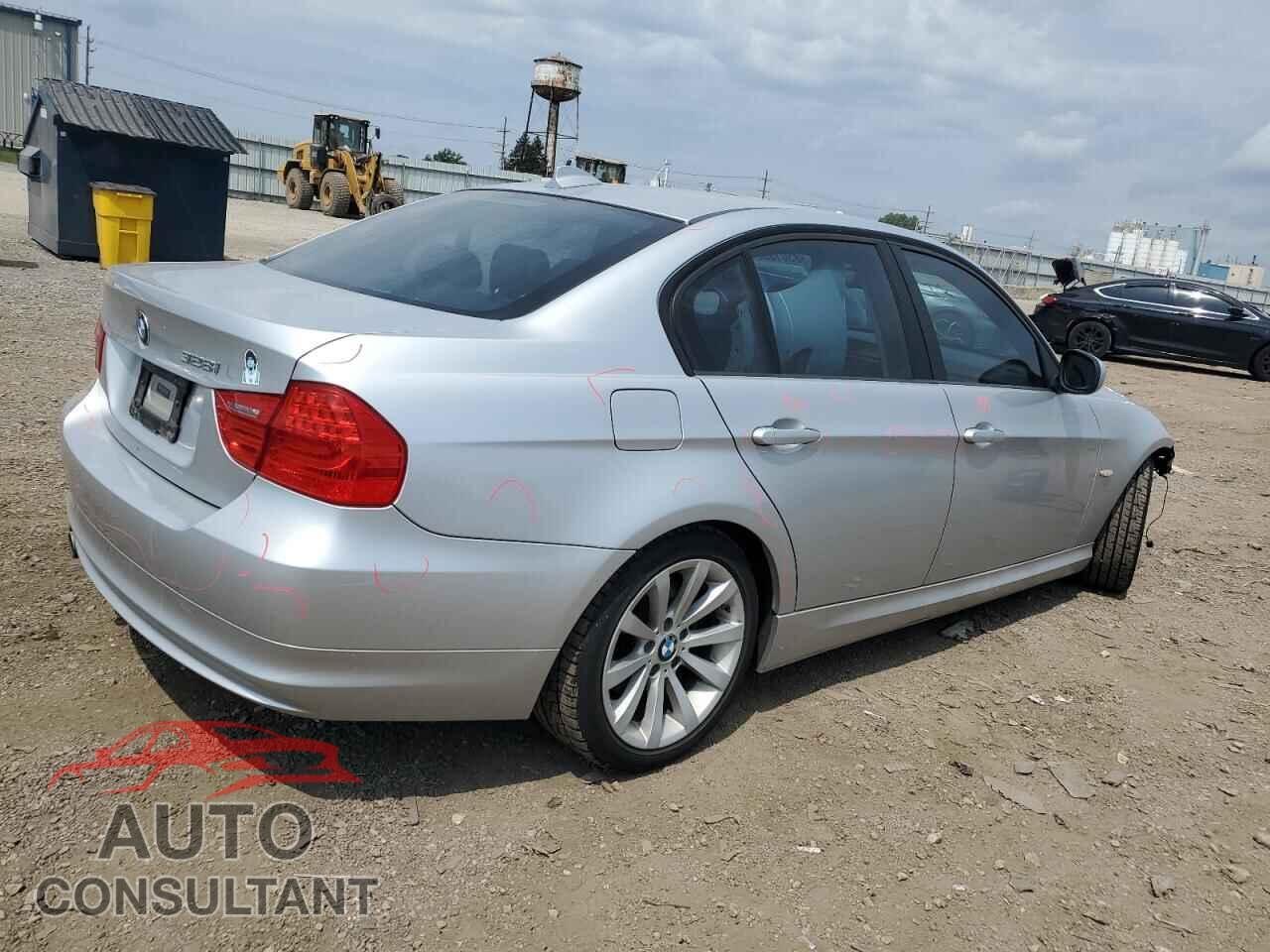 BMW 3 SERIES 2011 - WBAPH5C55BF093994