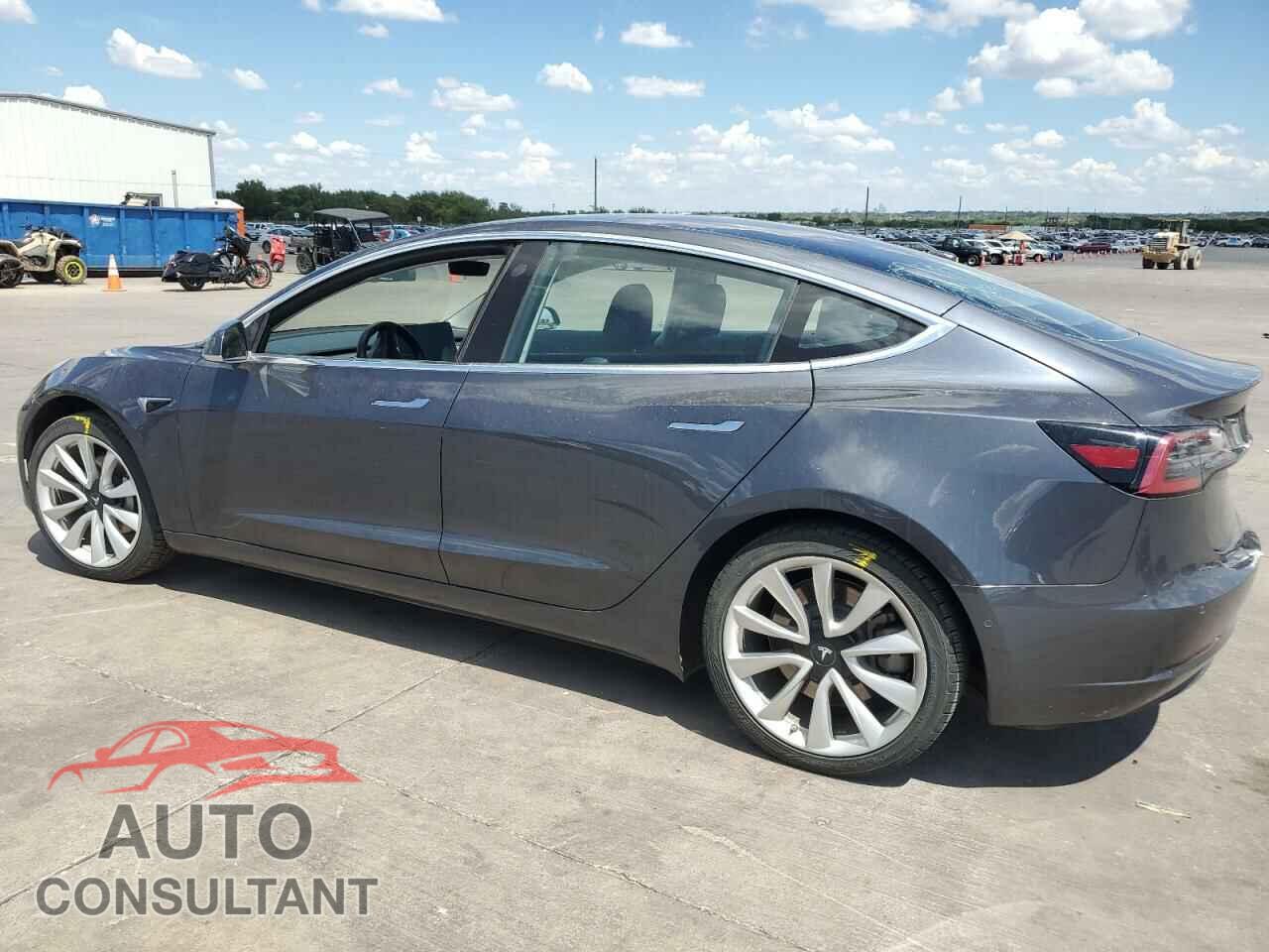TESLA MODEL 3 2018 - 5YJ3E1EA5JF046478