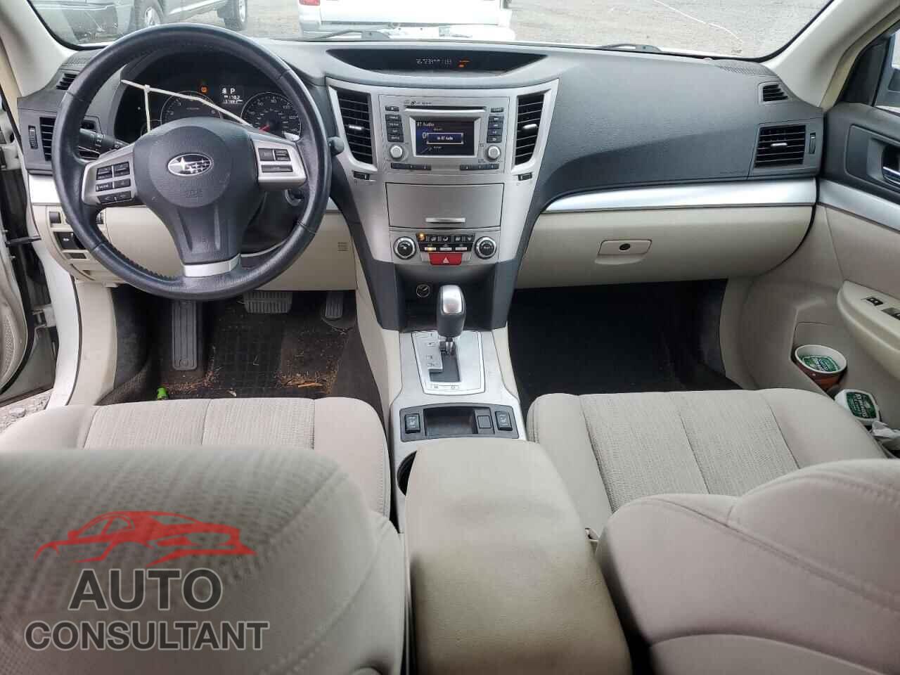 SUBARU OUTBACK 2014 - 4S4BRBDC8E3275860