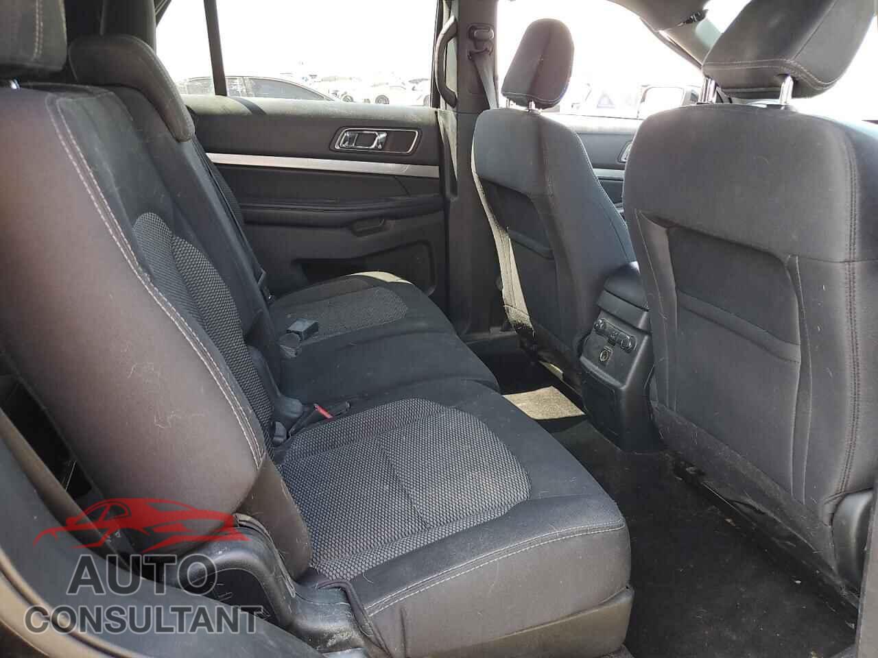 FORD EXPLORER 2018 - 1FM5K7D86JGB56895