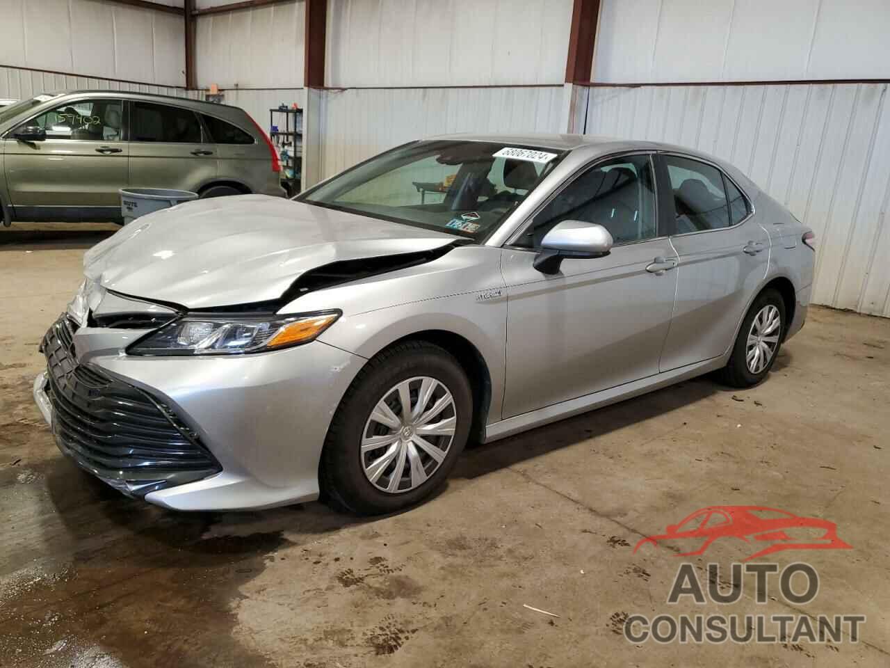 TOYOTA CAMRY 2018 - 4T1B31HK4JU001900