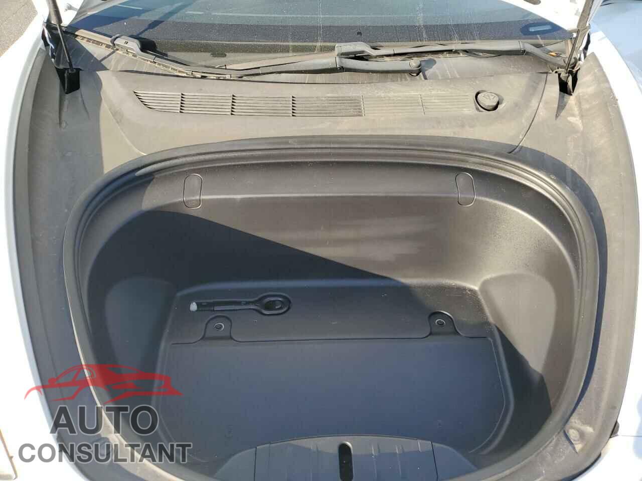 TESLA MODEL 3 2019 - 5YJ3E1EBXKF494614
