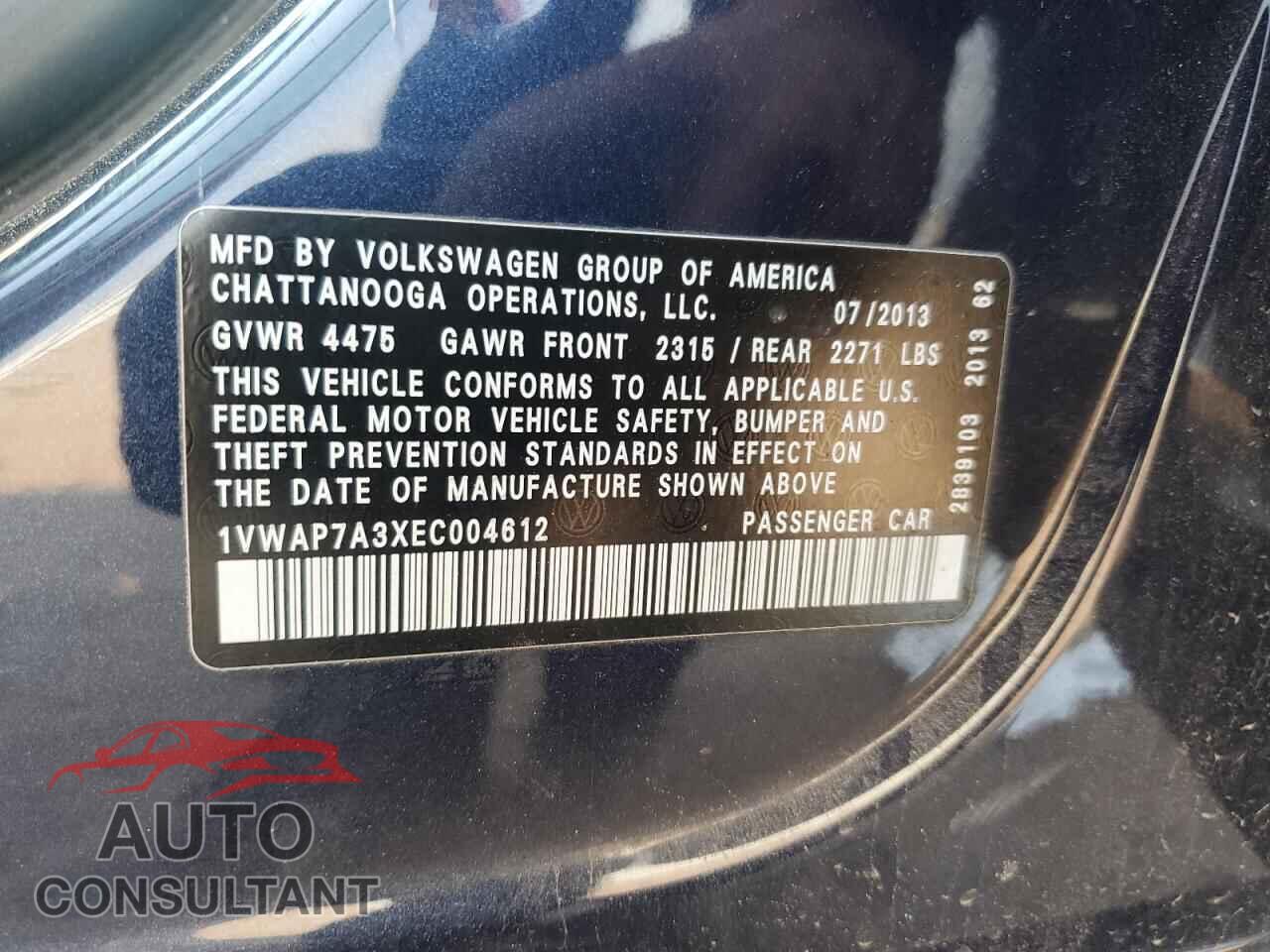 VOLKSWAGEN PASSAT 2014 - 1VWAP7A3XEC004612