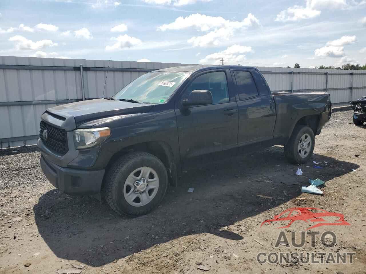 TOYOTA TUNDRA 2019 - 5TFUM5F13KX081041