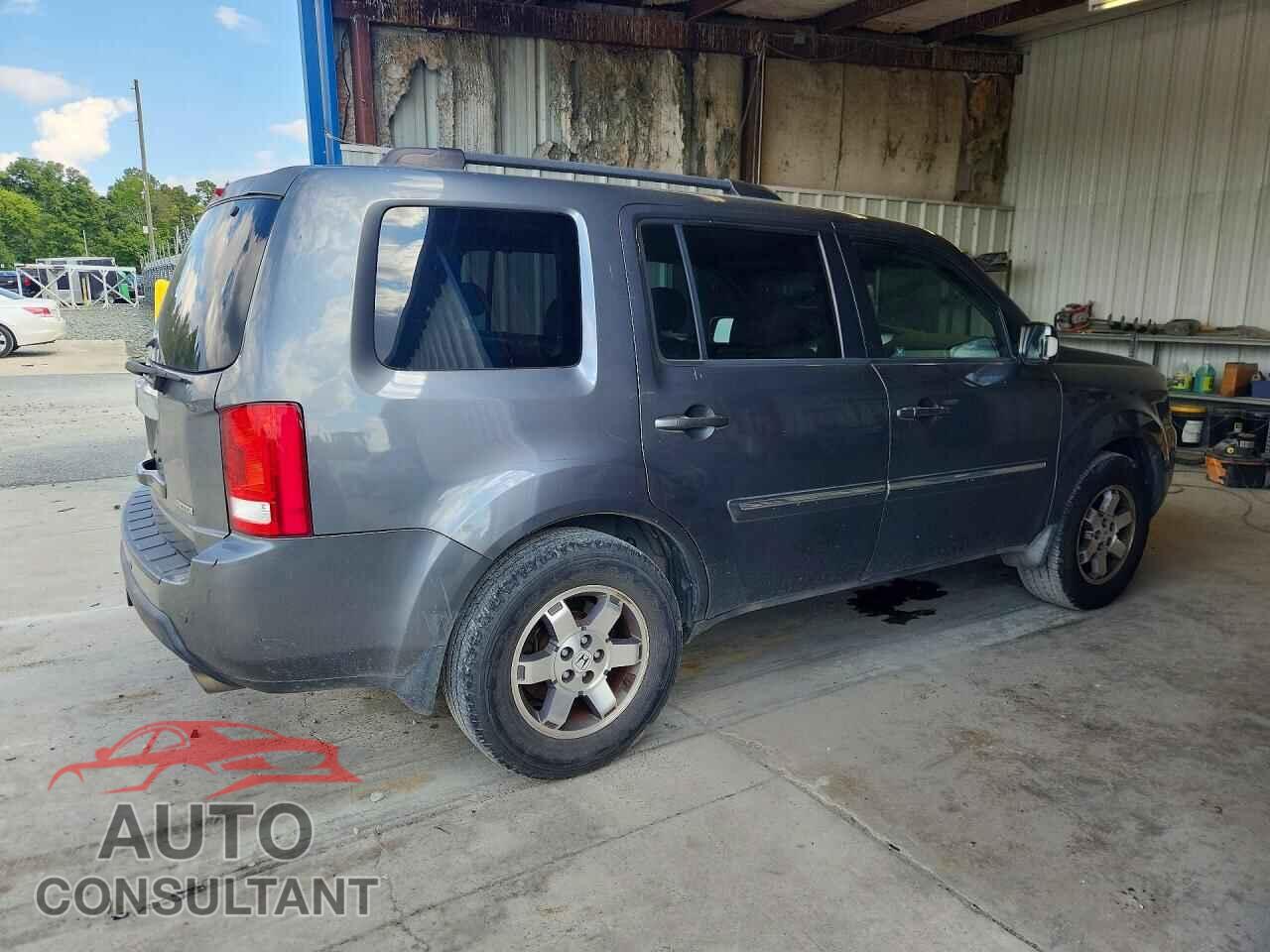 HONDA PILOT 2010 - 5FNYF3H90AB023044