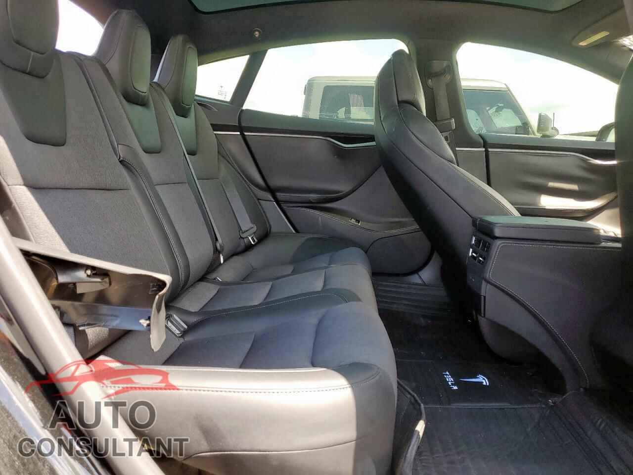 TESLA MODEL S 2018 - 5YJSA1E22JF268749