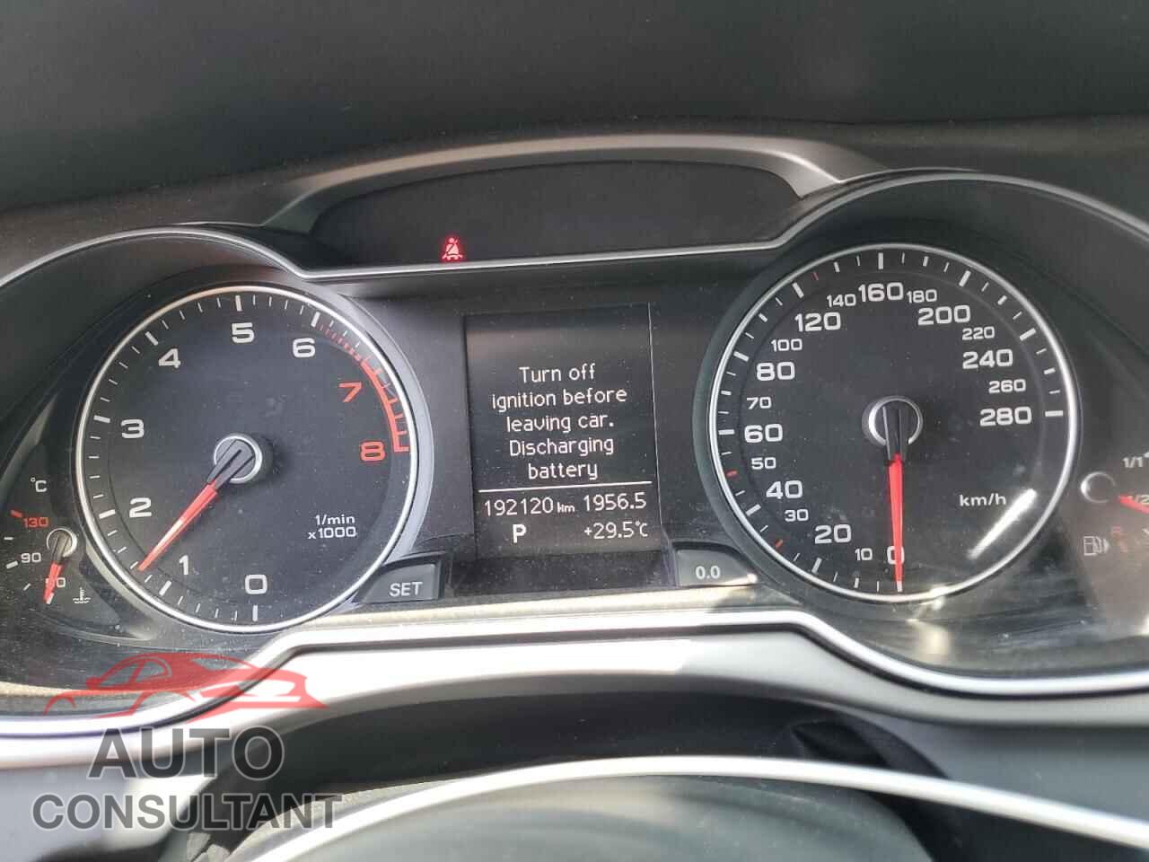 AUDI A4 2013 - WAUBFCFL9DN044868