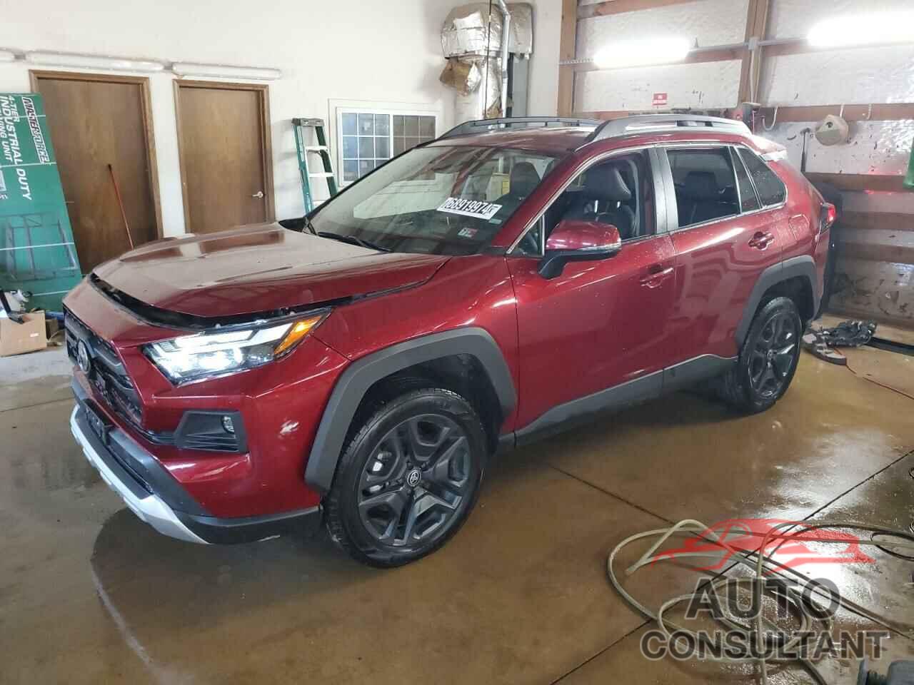 TOYOTA RAV4 2023 - 2T3J1RFV3PW377632