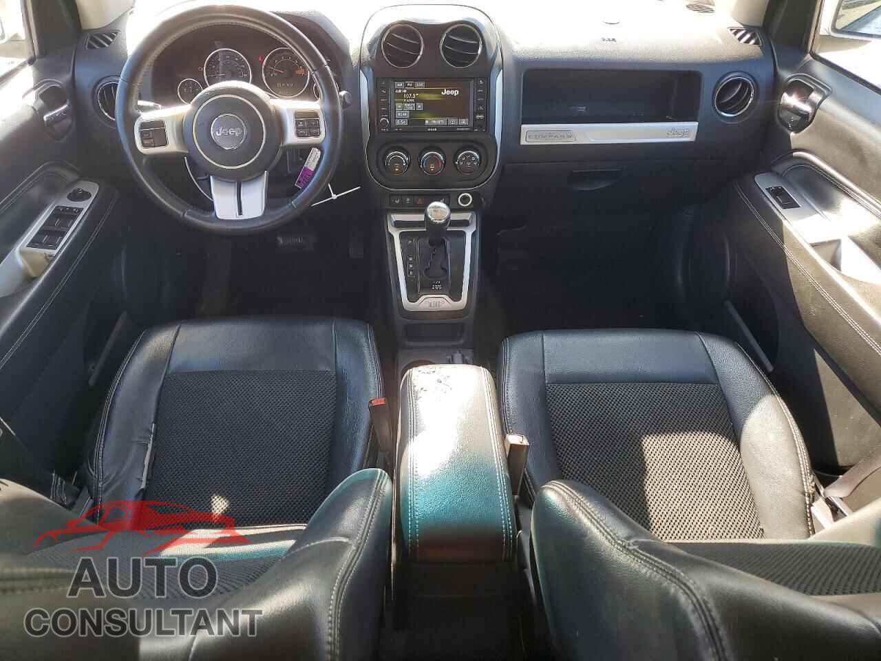 JEEP COMPASS 2017 - 1C4NJCEB8HD160422