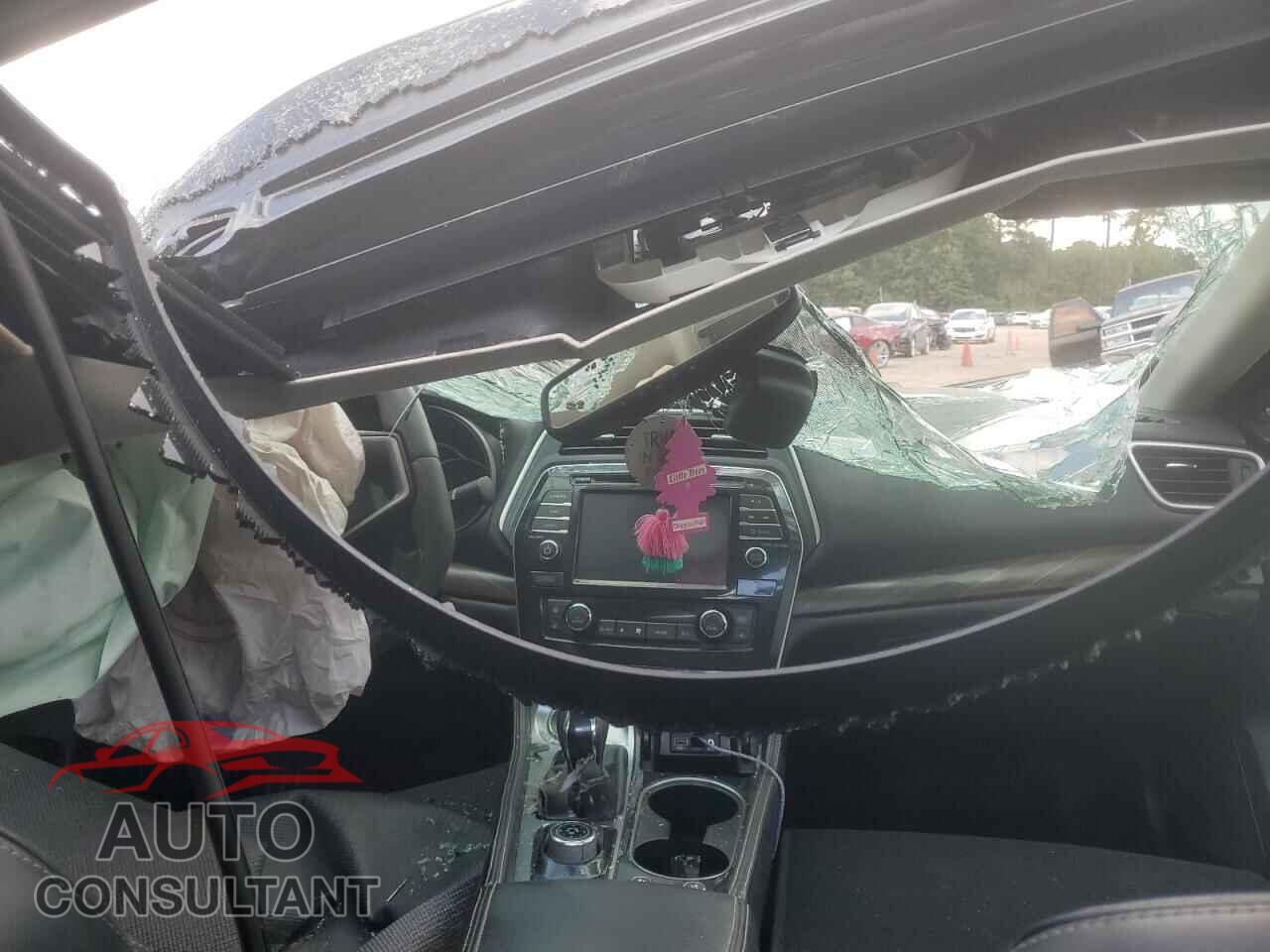 NISSAN MAXIMA 2017 - 1N4AA6AP1HC380904