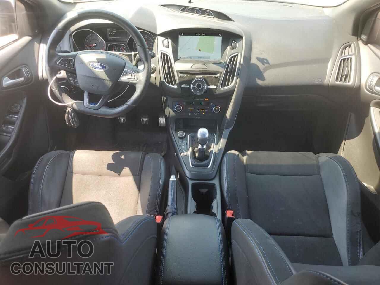 FORD FOCUS 2017 - WF0DP3TH9H4120218