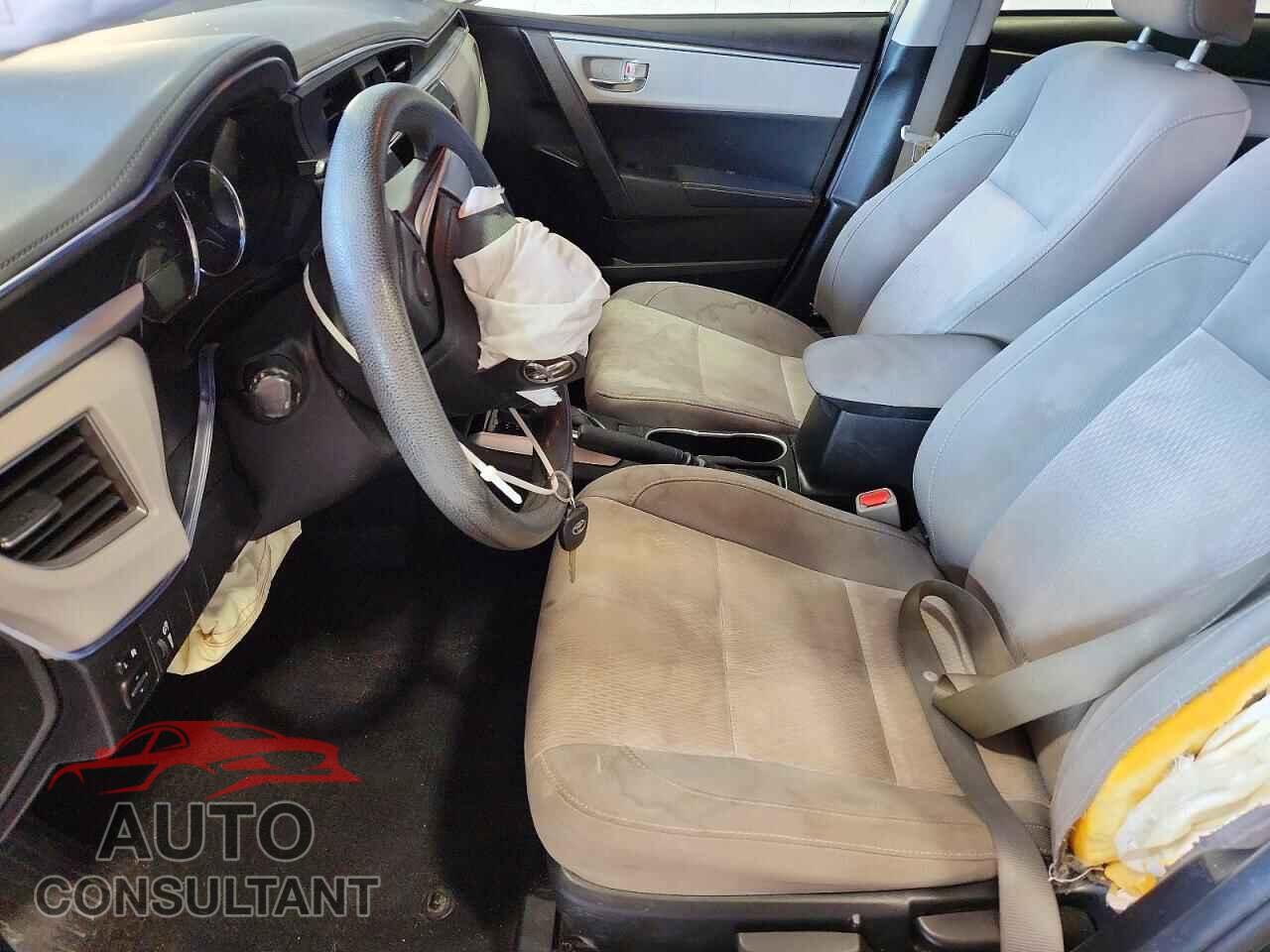 TOYOTA COROLLA 2015 - 2T1BPRHE3FC378286