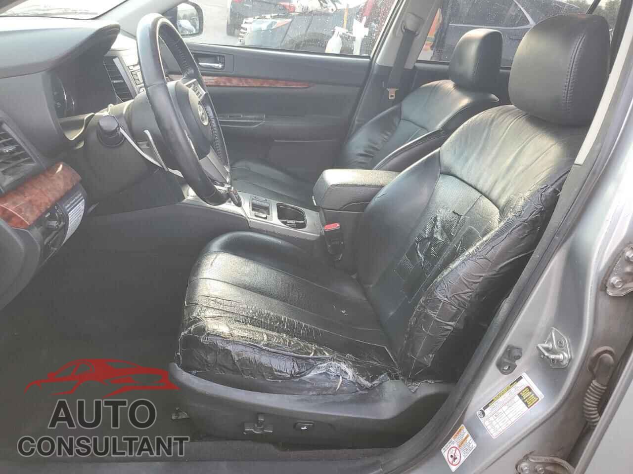 SUBARU OUTBACK 2010 - 4S4BRDKC8A2370241