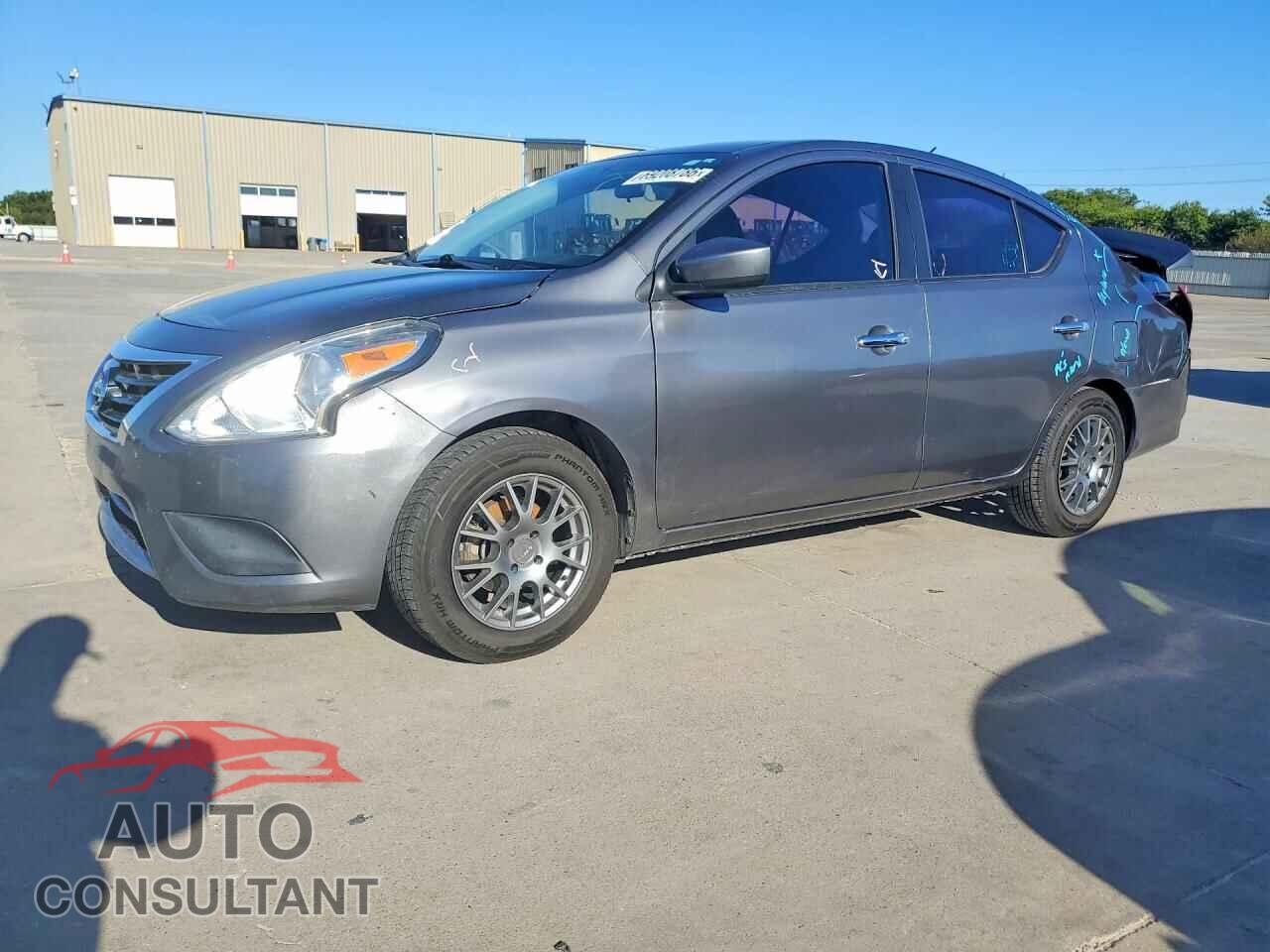 NISSAN VERSA 2019 - 3N1CN7AP3KL862611