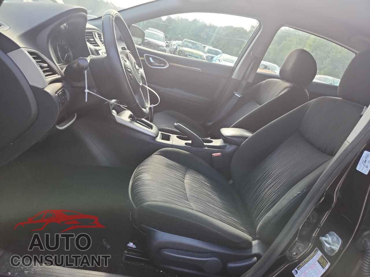 NISSAN SENTRA 2019 - 3N1AB7AP3KL623981