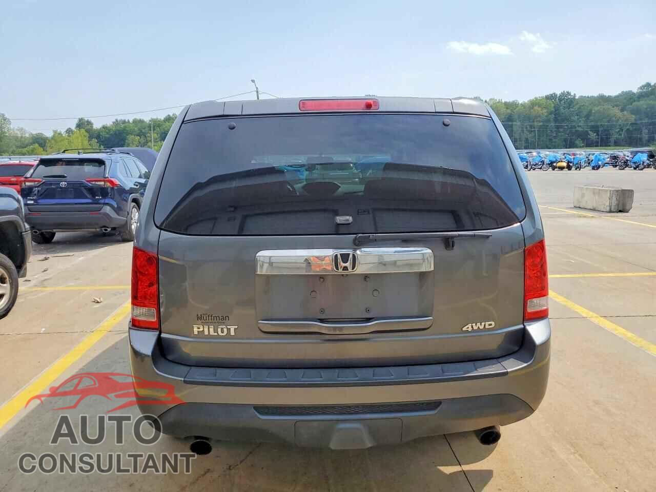 HONDA PILOT 2012 - 5FNYF4H50CB046880