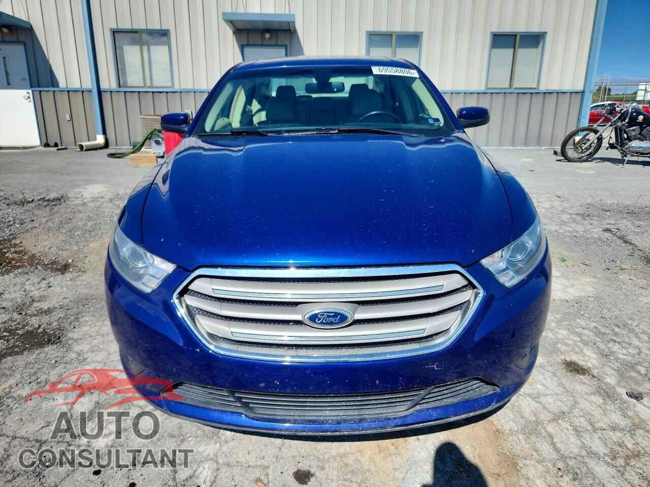 FORD TAURUS 2015 - 1FAHP2E83FG143720