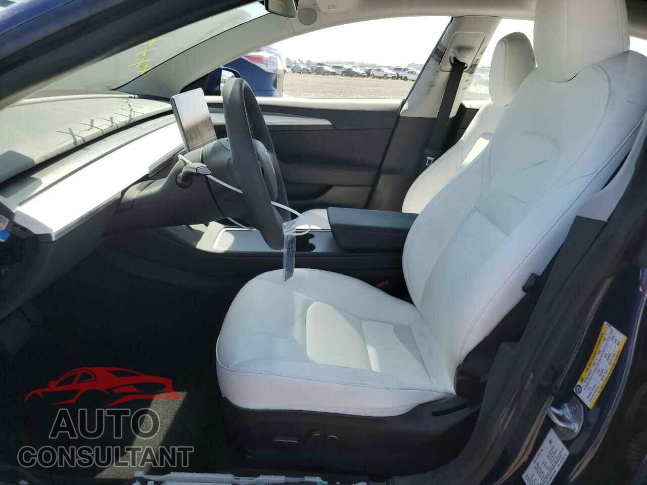 TESLA MODEL 3 2023 - 5YJ3E1EA0PF574292