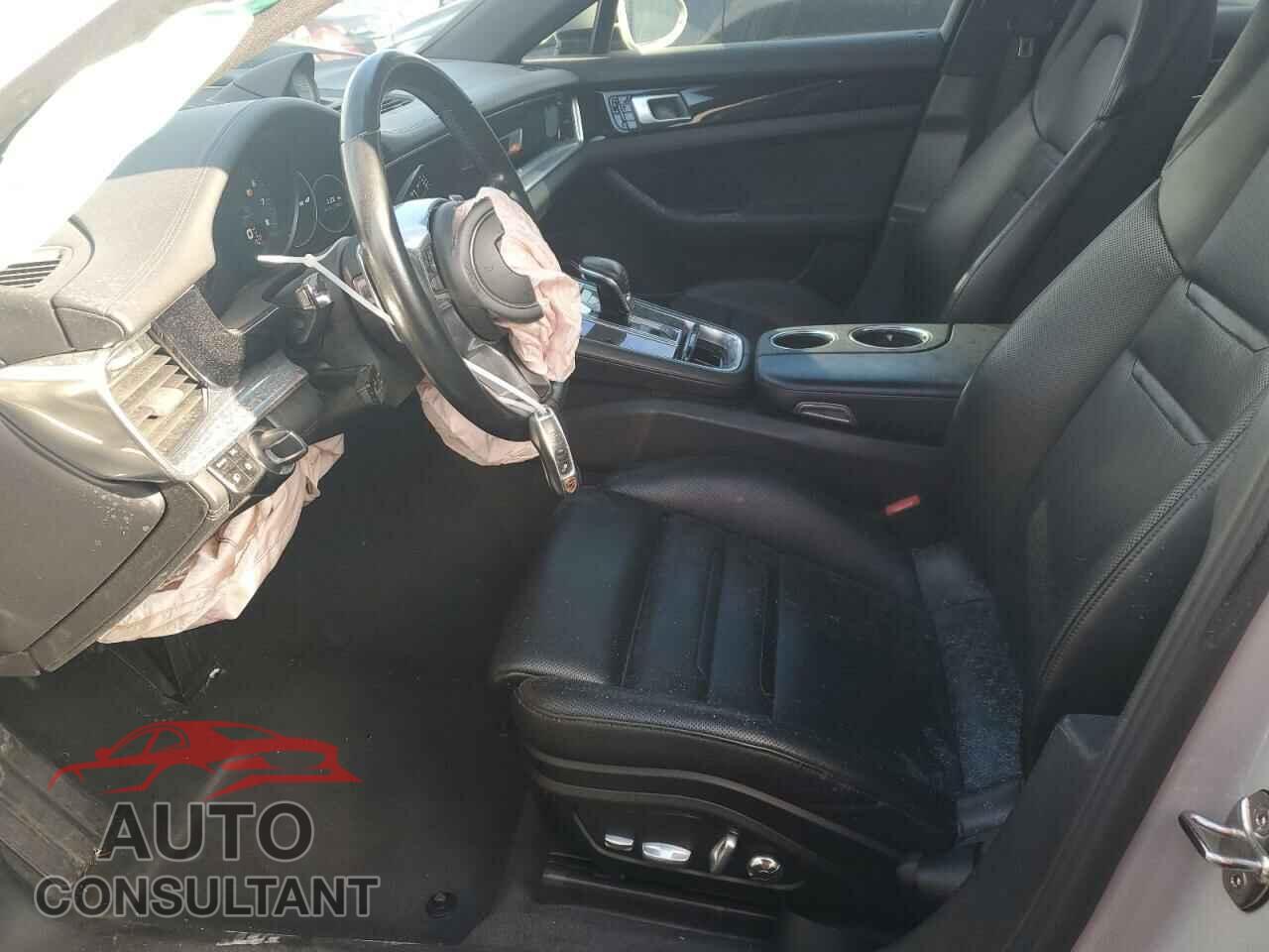 PORSCHE PANAMERA 2018 - WP0AA2A76JL108504