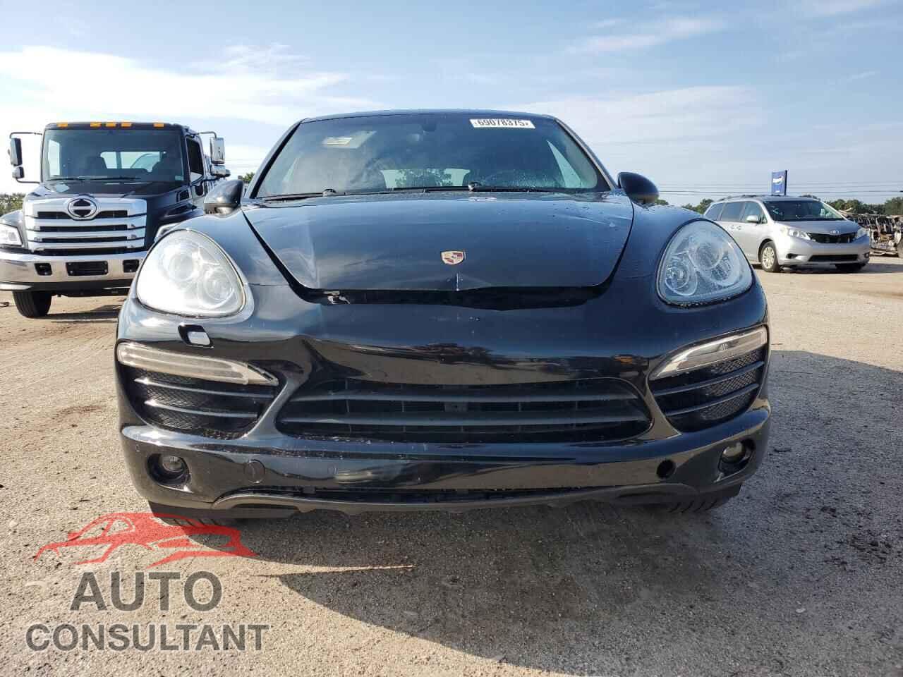 PORSCHE CAYENNE 2011 - WP1AA2A29BLA04142