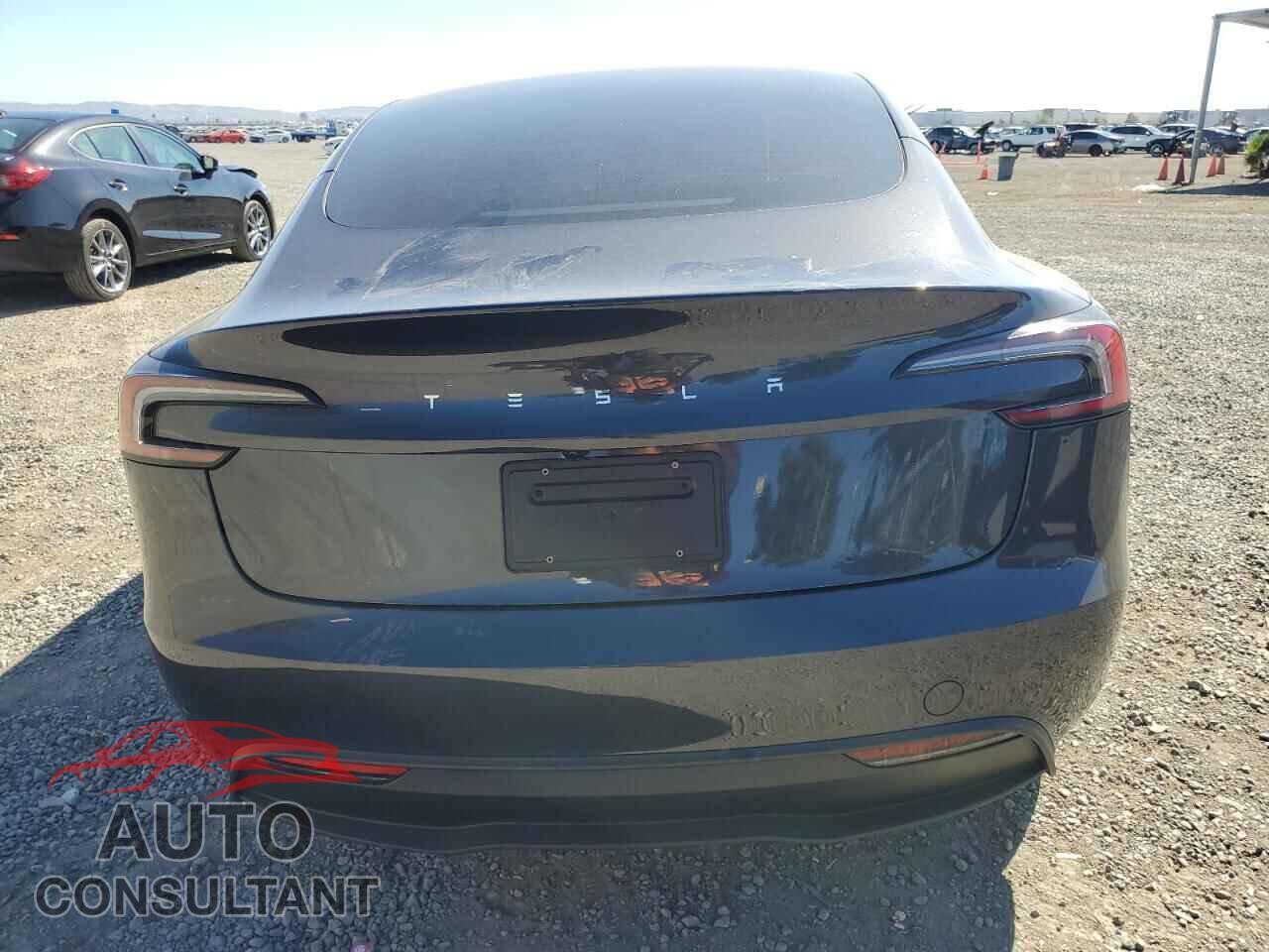 TESLA MODEL 3 2024 - 5YJ3E1EA2RF867887