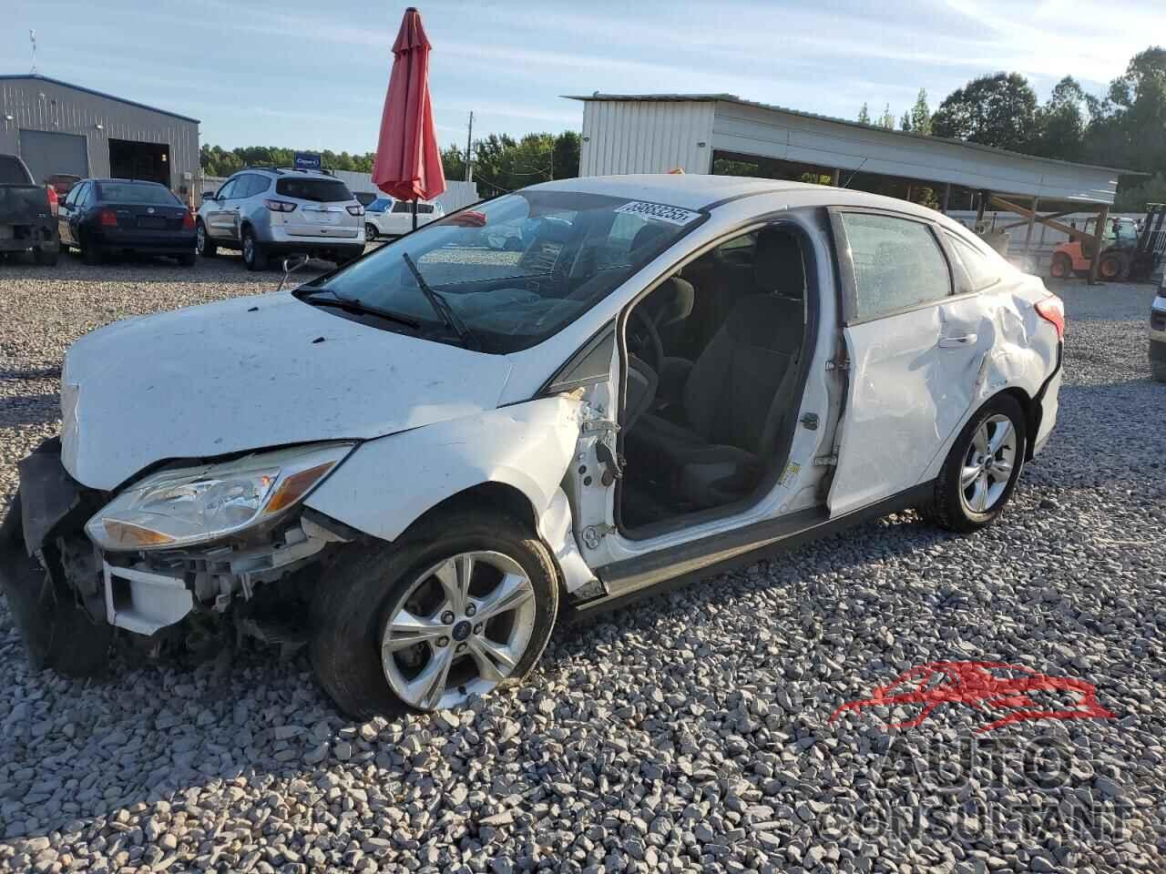 FORD FOCUS 2013 - 1FADP3F2XDL234566