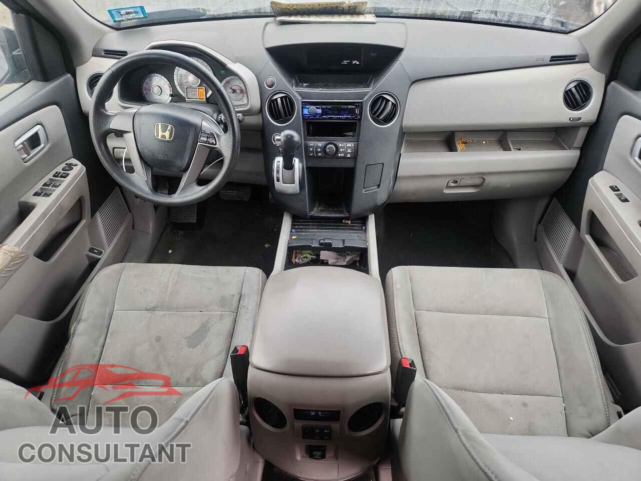 HONDA PILOT 2011 - 5FNYF4H2XBB037012