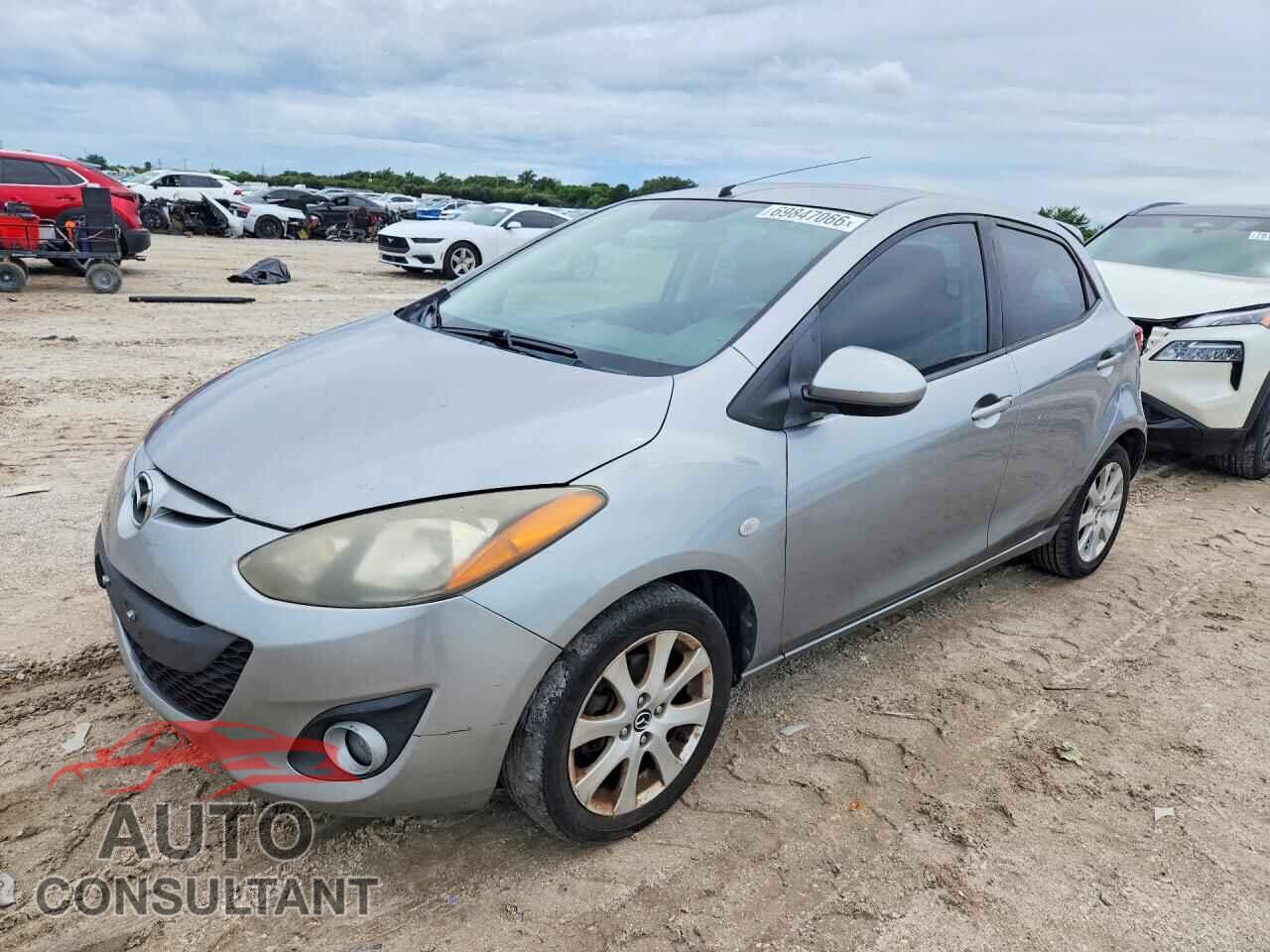 MAZDA 2 2013 - JM1DE1LY4D0160804
