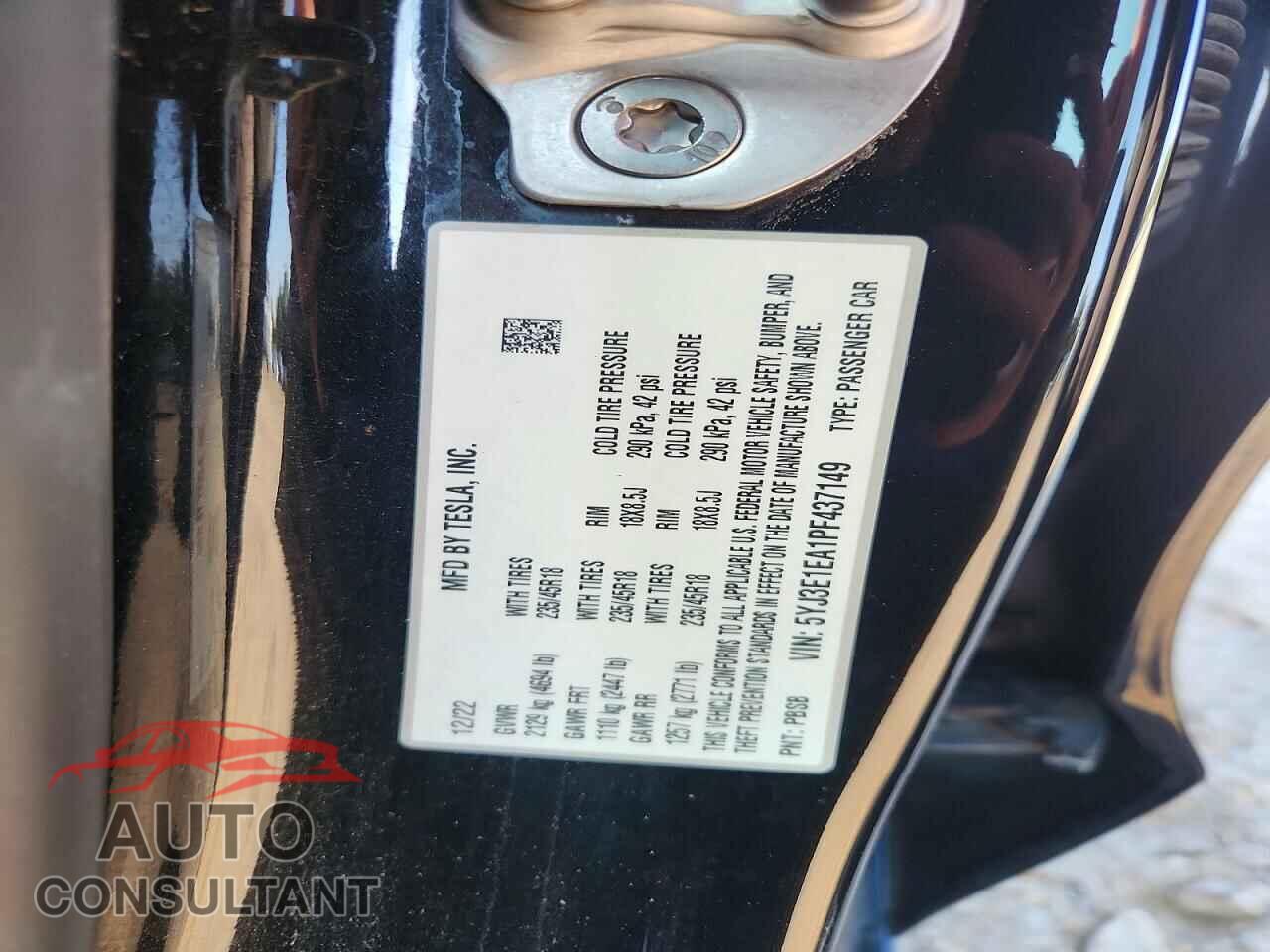 TESLA MODEL 3 2023 - 5YJ3E1EA1PF437149