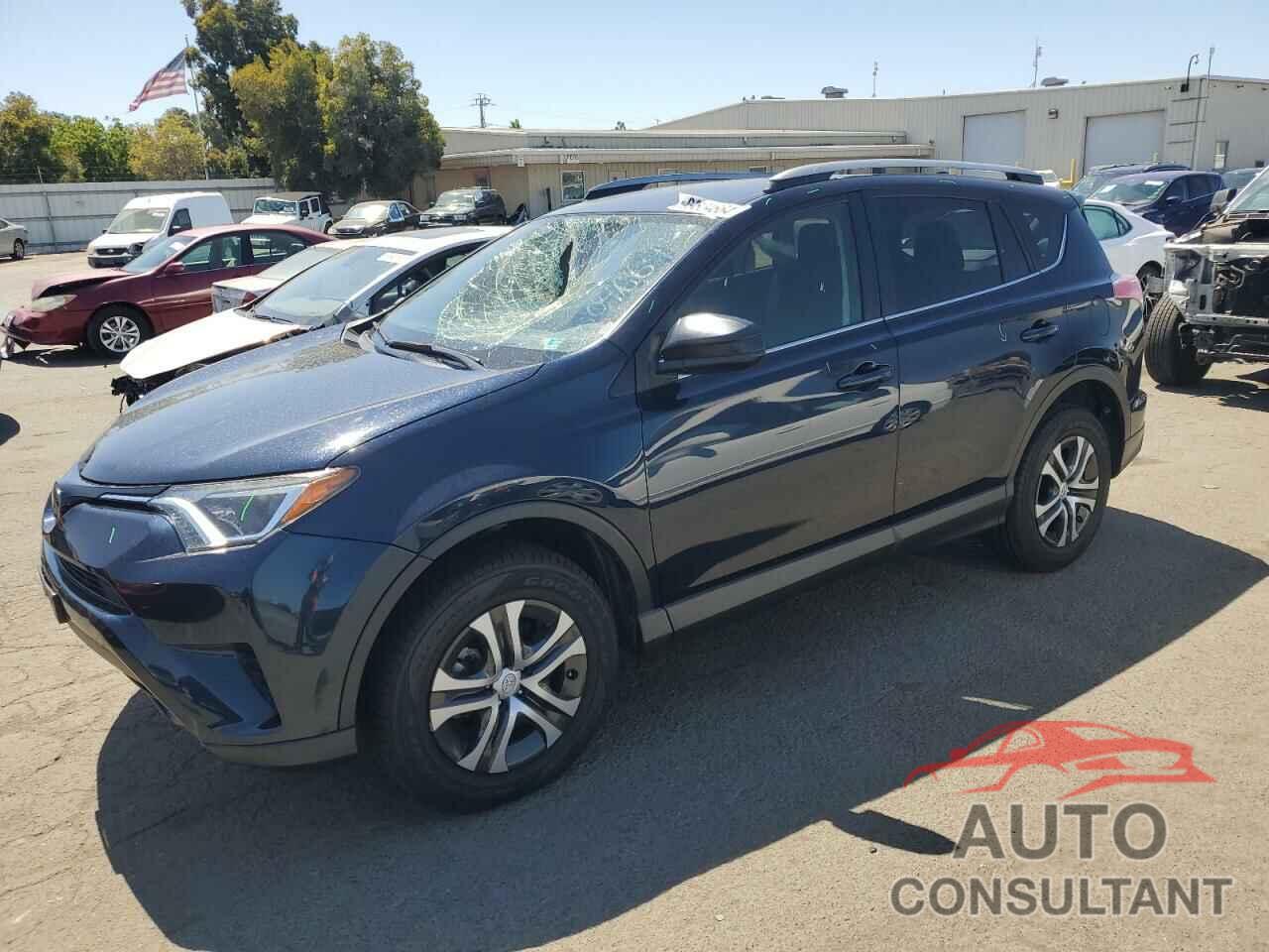 TOYOTA RAV4 2017 - JTMZFREV1HJ134813