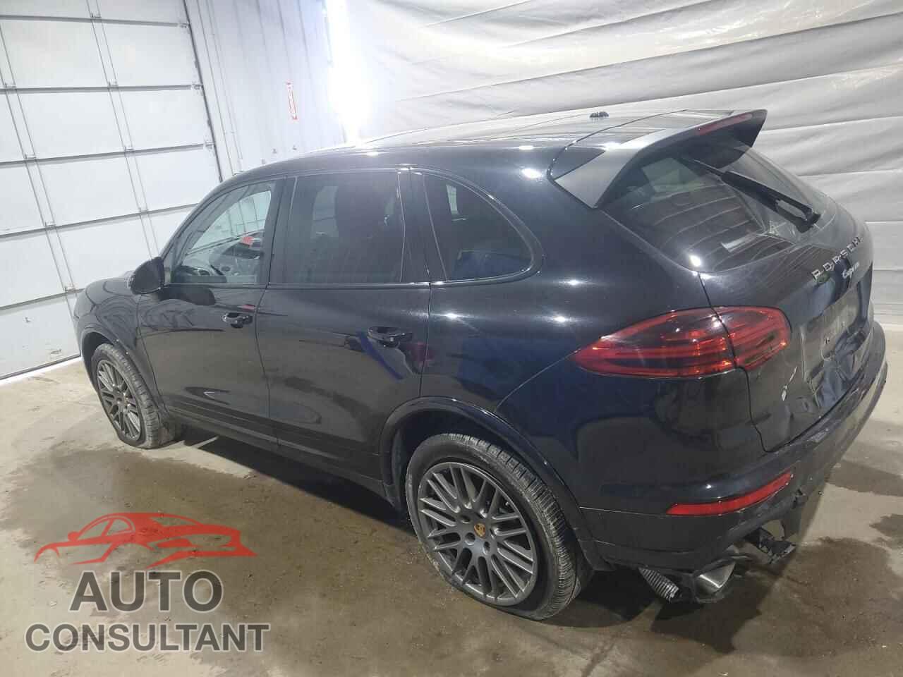 PORSCHE CAYENNE 2018 - WP1AA2A25JKA05583