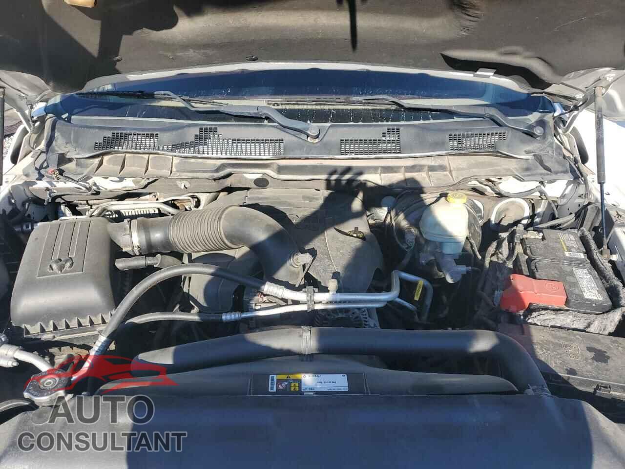 RAM 1500 2015 - 1C6RR7LT1FS594839